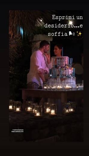 Andrea Iannone e Giulia De Lellis, festa di lusso in Puglia per i 30 anni del pilota
