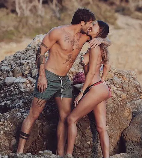Belen Rodriguez e Stefano De Martino: "Adesso stiamo insieme per sempre"