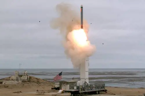 "Pronti a dispiegare missili nucleari": la Russia avverte gli Usa