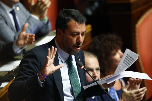 Il vero scontro dietro la crisi: Salvini con Trump, 5 Stelle con l'Ue