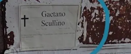 Ventimiglia, manifesto funebre contro il sindaco già minacciato per la fontanella dei migranti