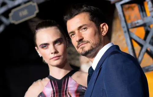 Cara Delevingne alla premiere di "Carnival Row"