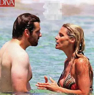 Michelle Hunziker e Tomaso Trussardi litigano in mare