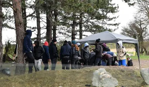 La Slovenia annuncia un nuovo muro antimigranti al confine con la Croazia