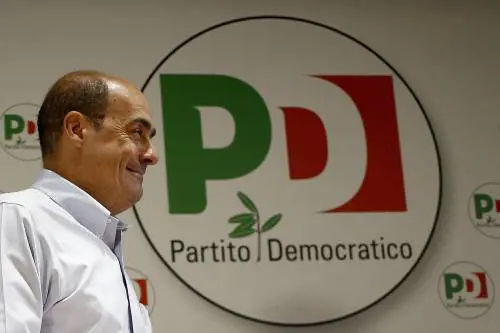 Il Pd piccona i dl Sicurezza. Diktat Zingaretti a Conte: "Sui migranti svolta radicale"