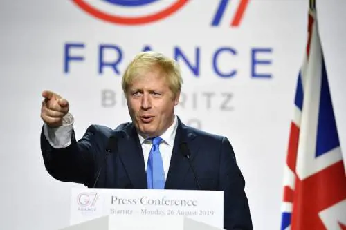 Johnson cala l'asso per Brexit: ecco cosa può succedere ora
