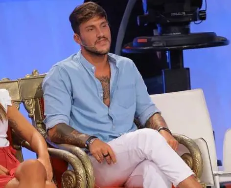 Giulio Raselli è ufficialmente il nuovo tronista di Uomini e Donne