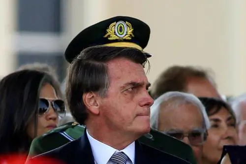 I grandi marchi di abbigliamento dichiarano guerra a Bolsonaro