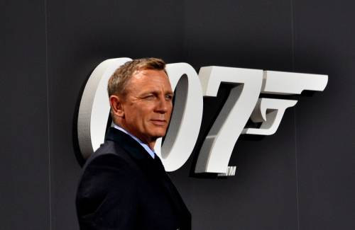James Bond nel Salernitano: a Sapri si gira il nuovo film di 007