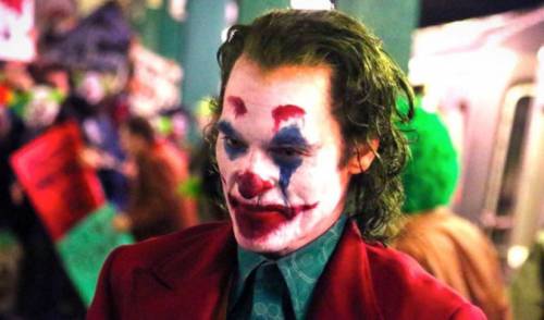 A Venezia matti per "Joker", impareggiabile specchio dei nostri tempi