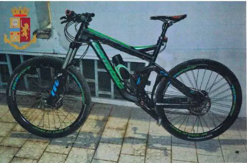 Taranto, ladri di biciclette: fermati in due