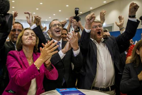 La sfida dell'ultradestra: boom Afd in Germania (ma il sorpasso non c'è)