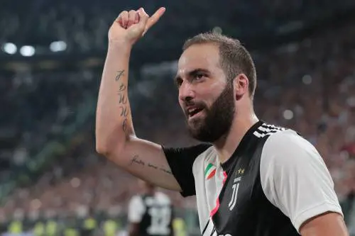 Cassano e Vieri pungono la Juventus: "Volevano vendere Higuain..."