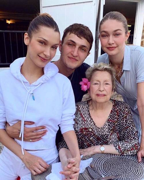"Sempre con noi", l'addio di Gigi e Bella Hadid alla nonna