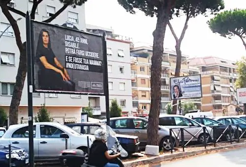 Ora i pro life avvertono i giallorossi: arriva la campagna choc