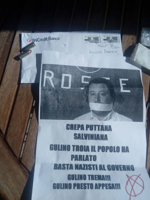 "Crepa putt.. salviniana".  Proiettili e minacce per Salvini e la leghista