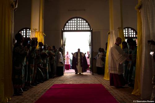 Papa Francesco vola in Africa: ecco gli obiettivi della Santa Sede