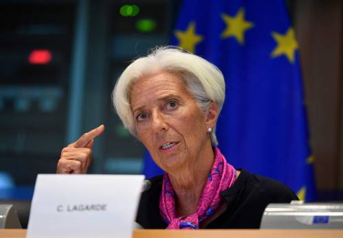Il centrodestra in coro: "Bce? Lagarde va rimossa. Non è stata una gaffe"