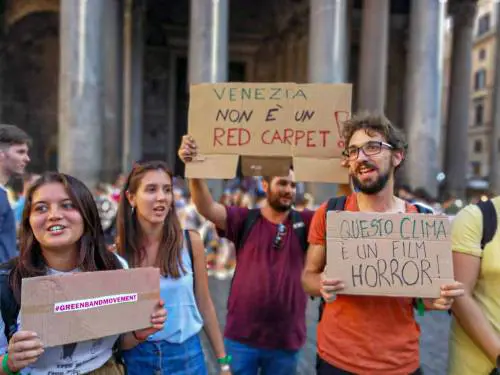 Friday for future in piazza contro le Grandi Navi a Venezia