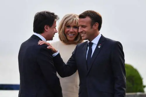 La Francia benedice il Conte bis. Ma dimentica le gaffe M5S