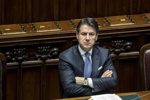 Scontro di fuoco tra Conte e la Lega in Aula