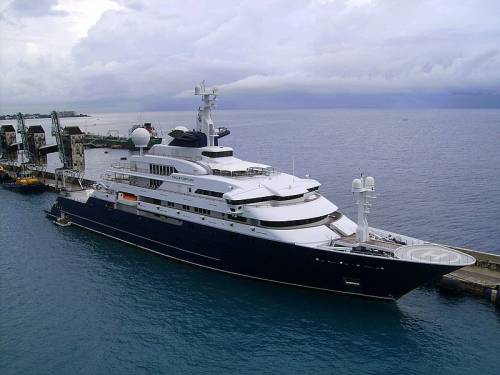 In vendita il mega yacht di Paul Allen. Il prezzo? 326 milioni di dollari