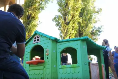 Ferrara, al festival i bambini cantano "Bella Ciao": è polemica