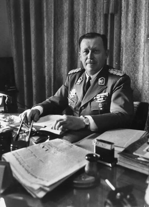 Paraguay, trovati resti umani nella residenza estiva dell'ex dittatore Stroessner