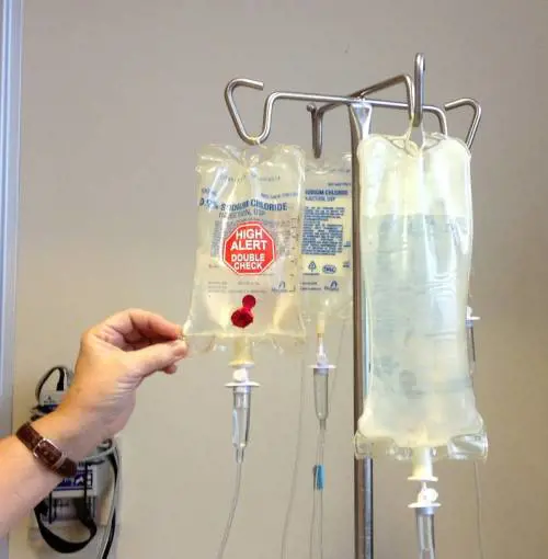 Leucemia mieloide acuta, arriva in Italia il farmaco "Vyxeos"