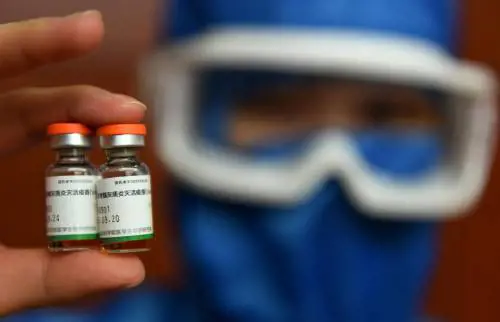 I vaccini adesso sono a rischio: ecco l'ultimo effetto del virus