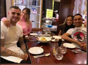 Icardi e la sua nuova vita a Parigi. Wanda impara il francese e Mauro fa amicizia