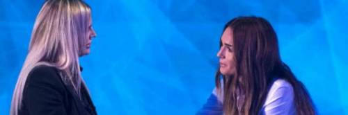 Lory Del Santo in lacrime per il figlio morto: "Non posso dimenticare"