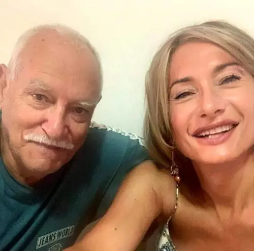 Vladimir Luxuria, il padre operato: "Mio padre è ritornato a vedere bene"