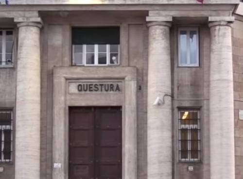 Rissa in centro, paura per i residenti: marocchino ferito, gambiano ricercato