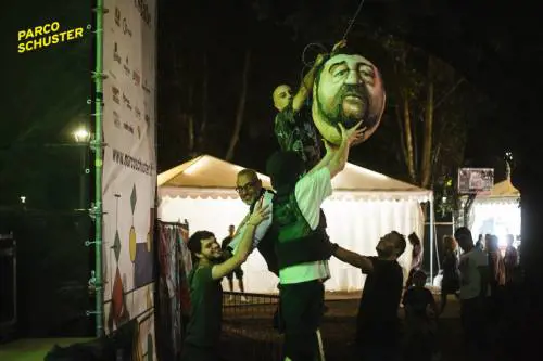 Pignatta con la testa di Salvini