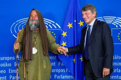 Il missionario Biagio Conte a Bruxelles: "Non alziamo muri"