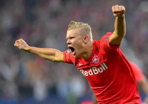 Champions, Haland da record: 3 gol all'esordio e 17 centri in stagione