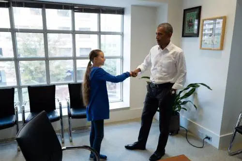 Obama celebra Greta Thunberg: è la paladina della sinistra globale