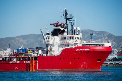 Ocean Viking torna alla carica: a bordo 218 migranti