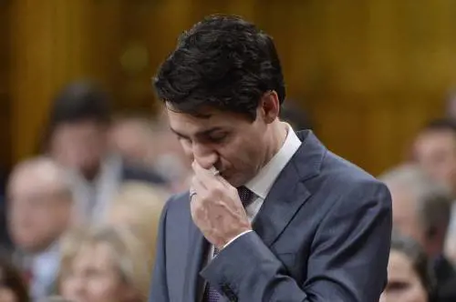 Justin Trudeau è nei guai per una vecchia foto