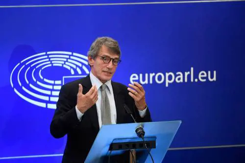 L'Europarlamento sospende la diaria: i deputati protestano