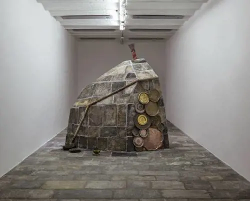 Così Pomodoro «lancia» gli artisti giovani