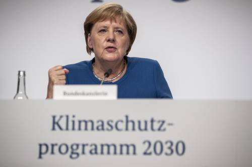 La Germania ascolta Greta: 100 miliardi di euro per il clima