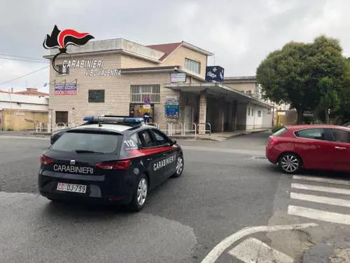 Vibo Valentia, minacciava e perseguitava una donna: attivato il "Codice Rosso"
