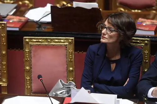 La Bonetti si smarca da Conte: "Io sono molto serena"