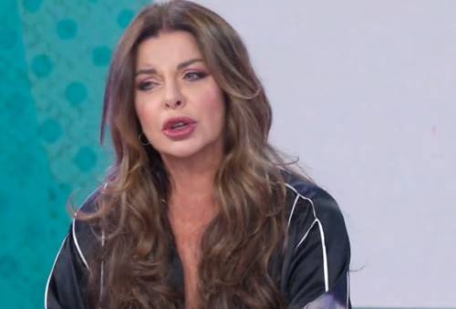 Alba Parietti confessa: "Ho avuto un tumore a 37 anni"