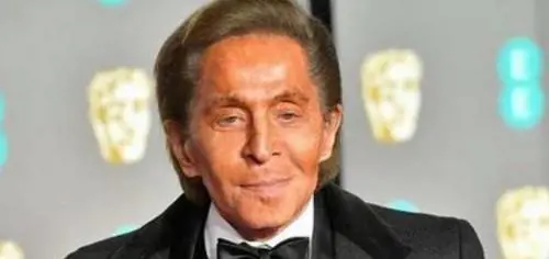 "Il proprio stile deve vincere sulla volgarità": Valentino si scaglia contro gli influencer 