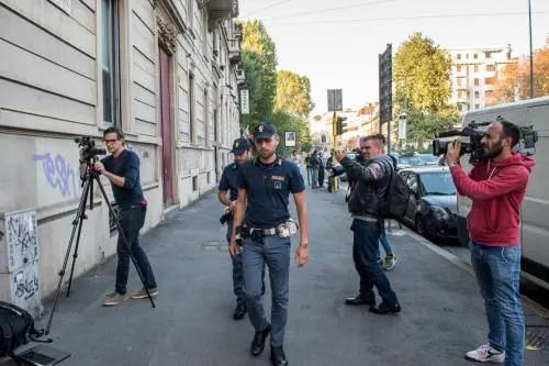 Bimba salva per miracolo "Ma qualcuno pagherà"