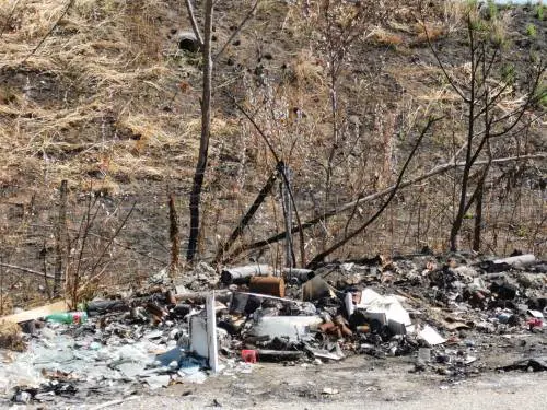 Una giornata di roghi in Terra dei fuochi: difficile bloccare chi inquina