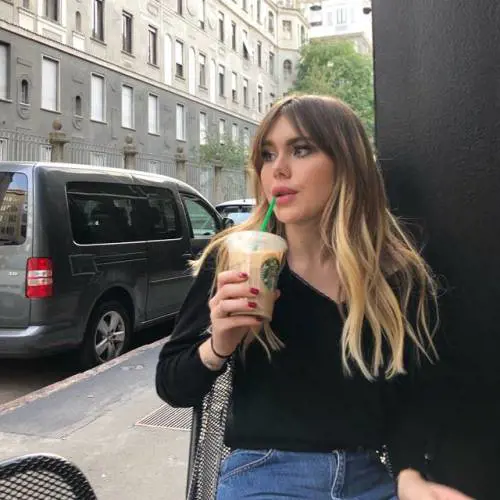 Jasmine Carrisi: "Sogno un duetto tra papà Al Bano e Sfera Ebbasta"